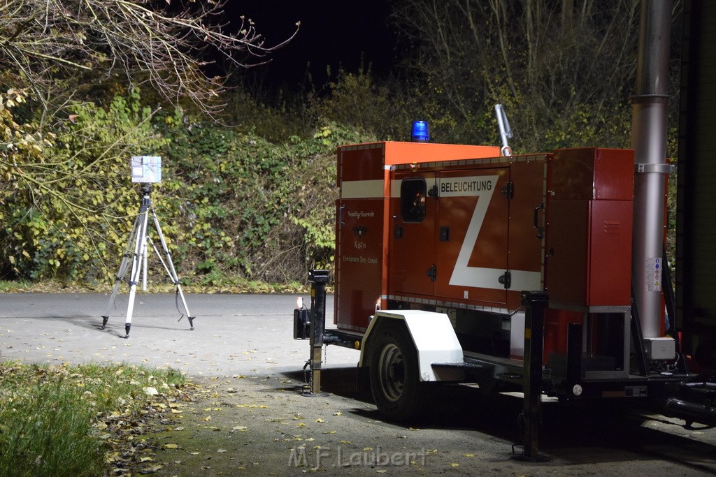 Person angefahren Fahrer fluechtig Koeln Rath Brueck Rather Steinweg P39.JPG - Miklos Laubert